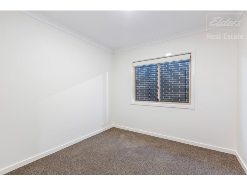 9 Keyte Street, Googong NSW 2620