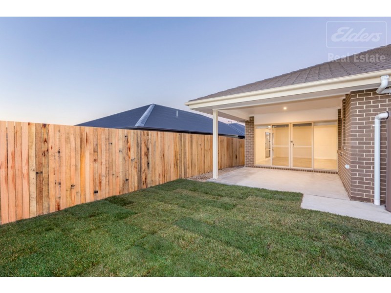 9 Keyte Street, Googong NSW 2620