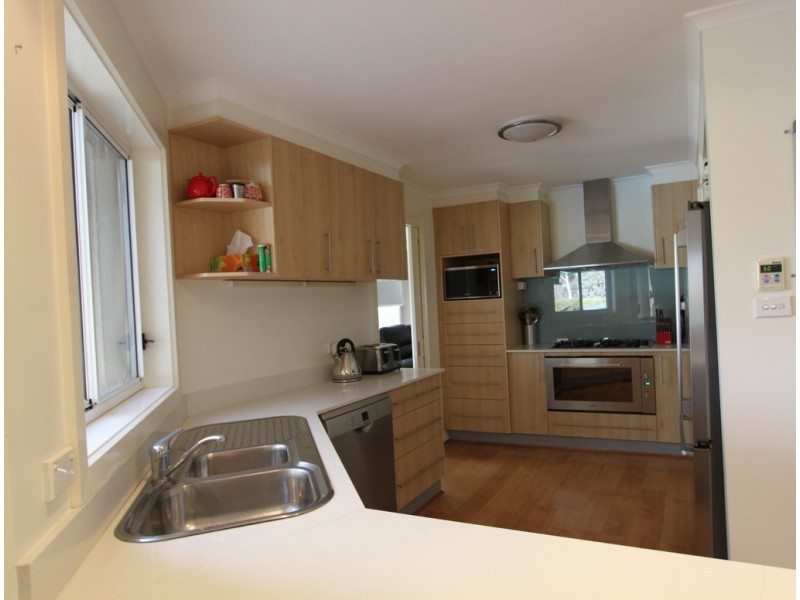 45 Firethorn Place, Jerrabomberra NSW 2619