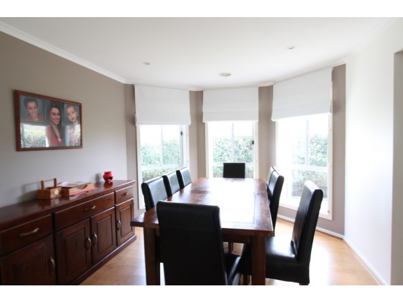 45 Firethorn Place, Jerrabomberra NSW 2619