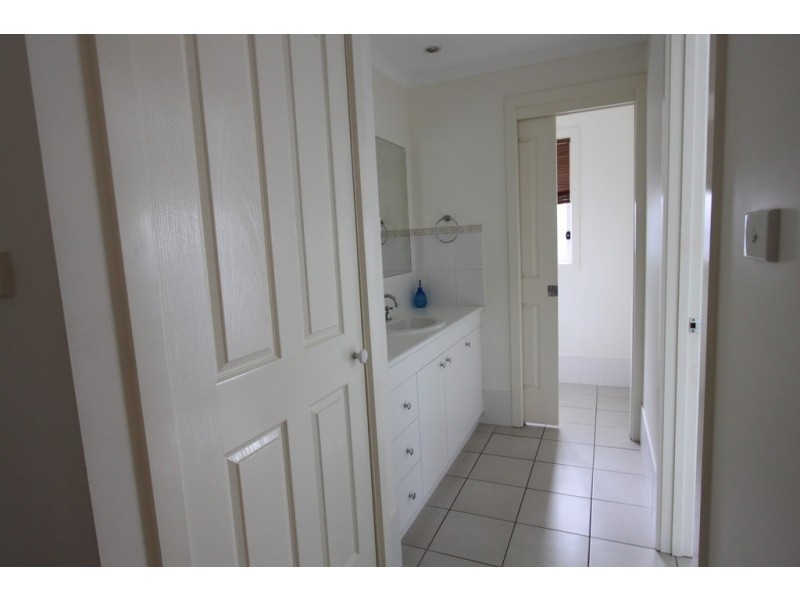 45 Firethorn Place, Jerrabomberra NSW 2619