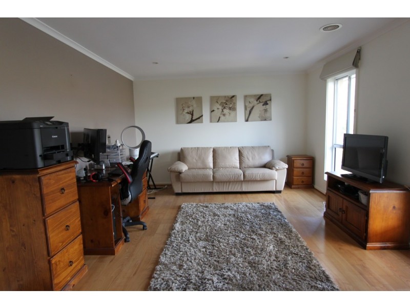 45 Firethorn Place, Jerrabomberra NSW 2619