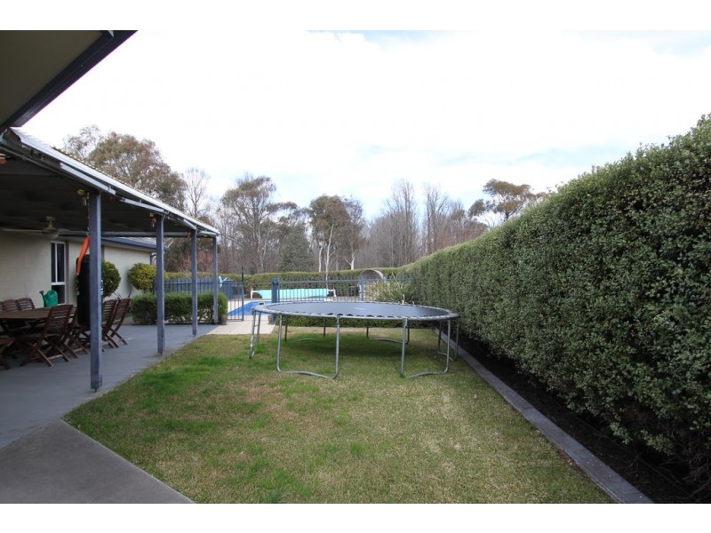 45 Firethorn Place, Jerrabomberra NSW 2619