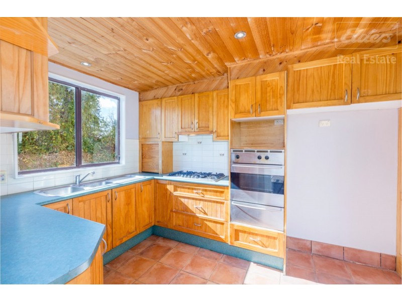 15 McIntosh Street, Queanbeyan NSW 2620