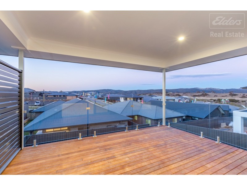 19 Tyrrell Street, Googong NSW 2620