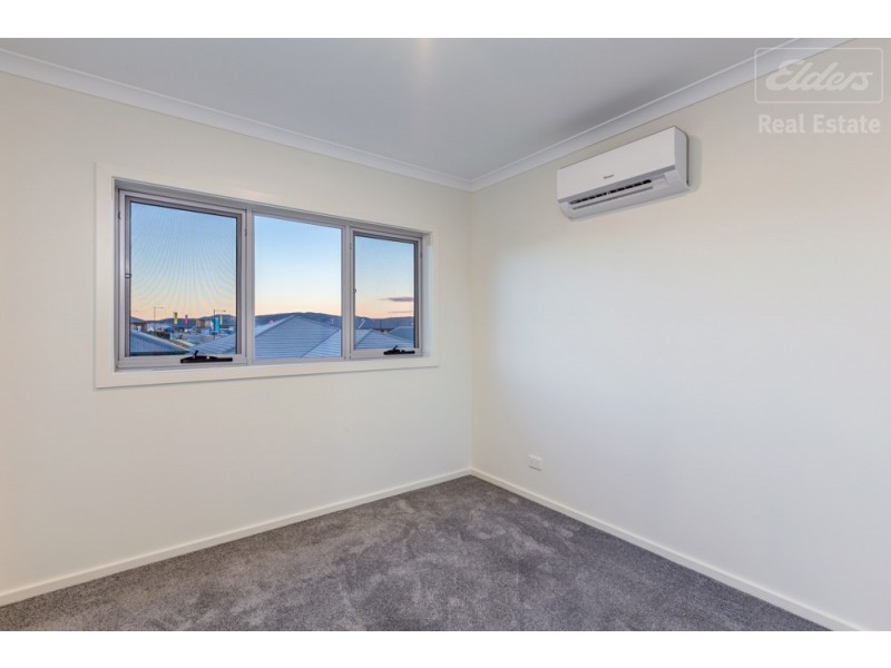 19 Tyrrell Street, Googong NSW 2620