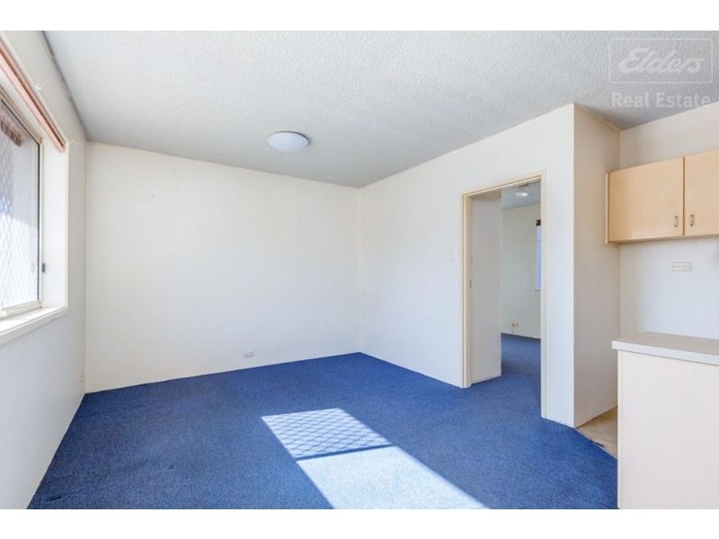 27/22 Mowatt Street, Queanbeyan East NSW 2620