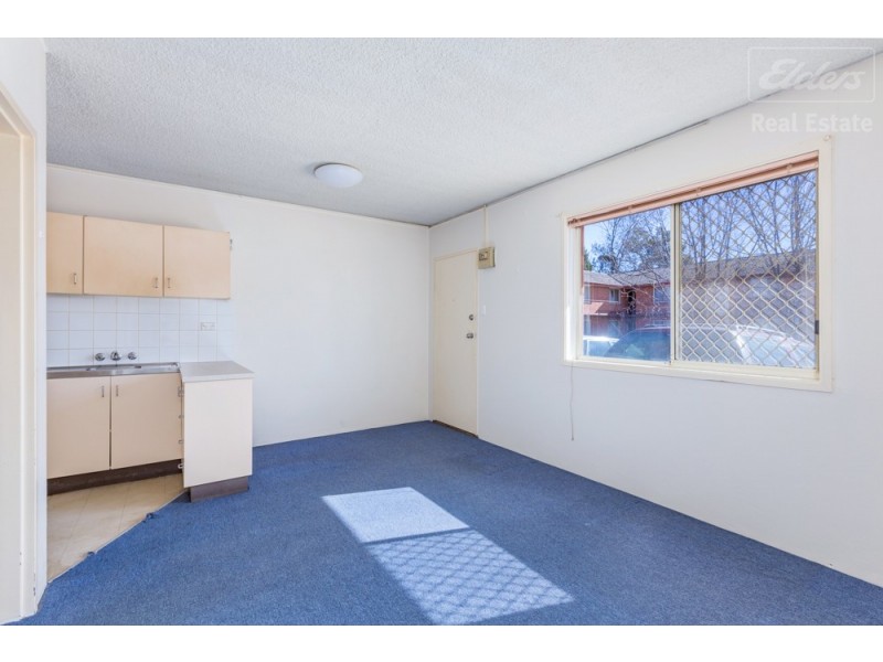 27/22 Mowatt Street, Queanbeyan East NSW 2620