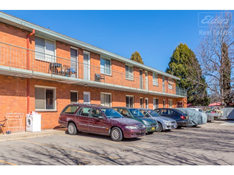 27/22 Mowatt Street, Queanbeyan East NSW 2620