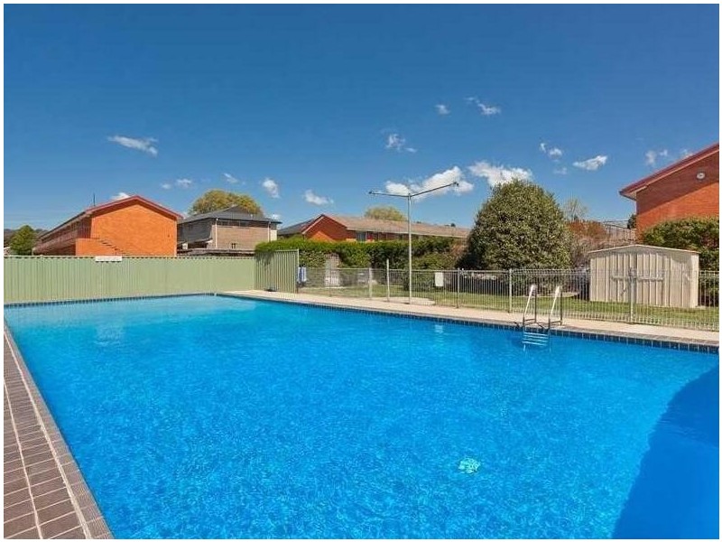 27/22 Mowatt Street, Queanbeyan East NSW 2620