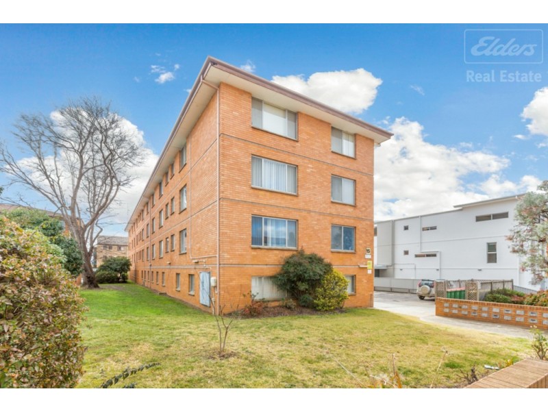 8/15 Crest Road, Crestwood NSW 2620