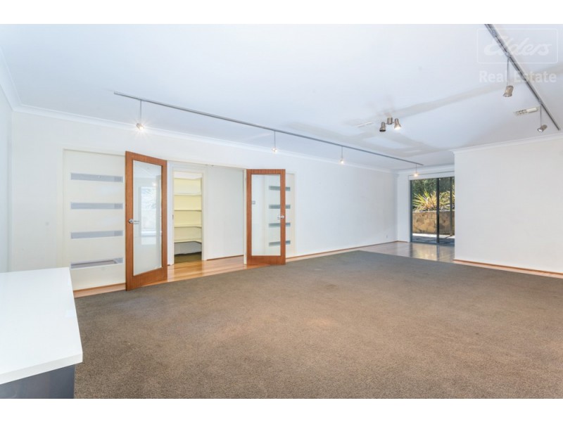 7 Barrigan Place, Jerrabomberra NSW 2619