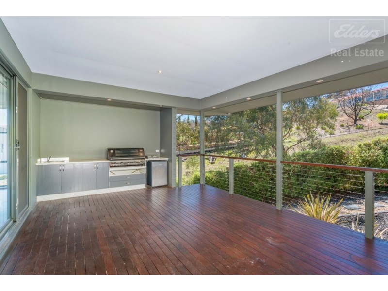 7 Barrigan Place, Jerrabomberra NSW 2619