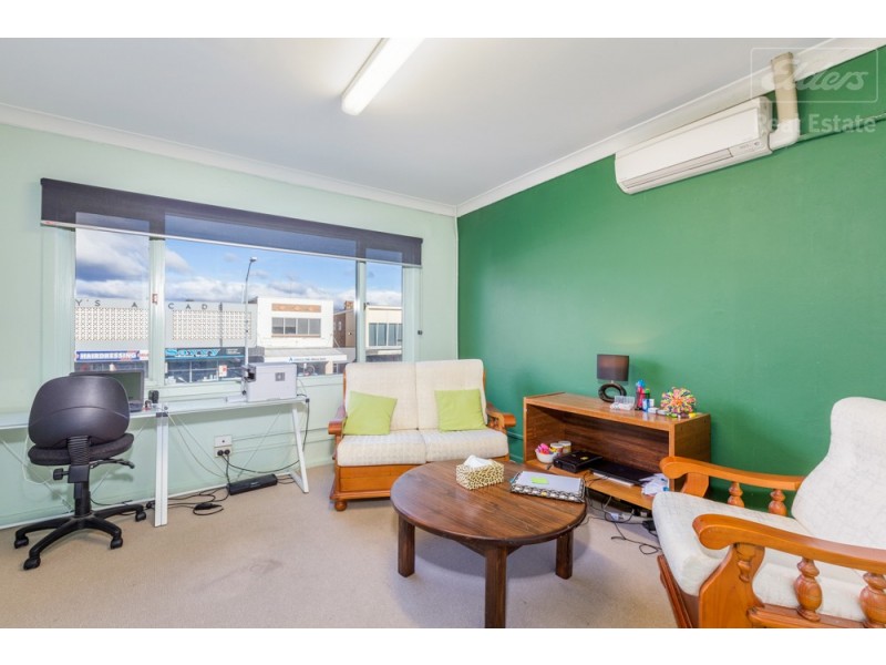 67 Monaro Street, Queanbeyan NSW 2620