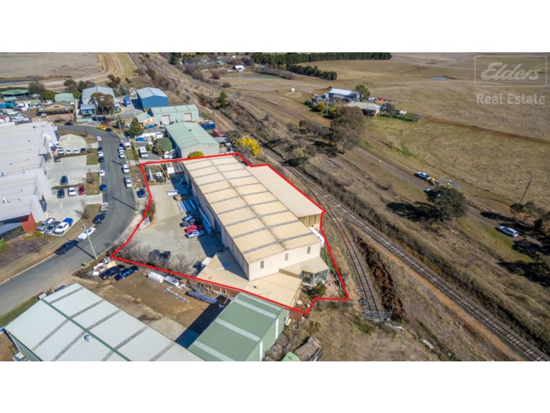 72-74 Bayldon Road, Queanbeyan West NSW 2620