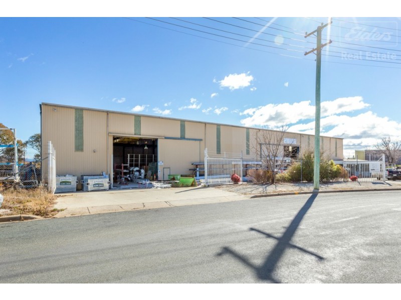 72-74 Bayldon Road, Queanbeyan West NSW 2620