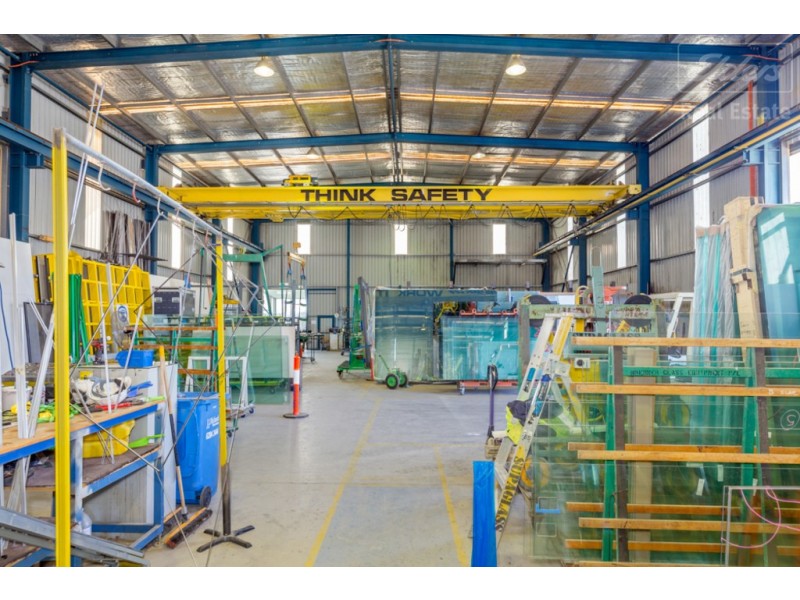 72-74 Bayldon Road, Queanbeyan West NSW 2620