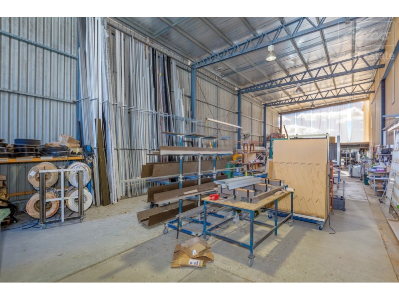 72-74 Bayldon Road, Queanbeyan West NSW 2620