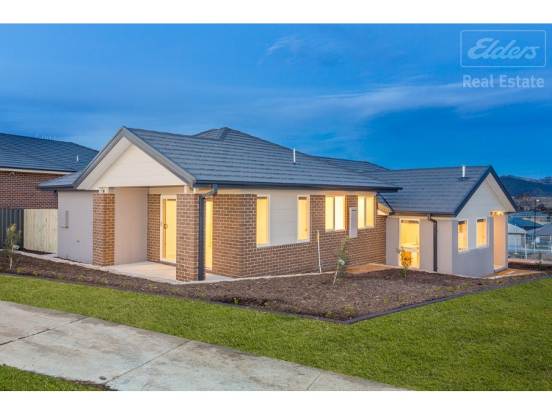 1 Studdy Road, Googong NSW 2620