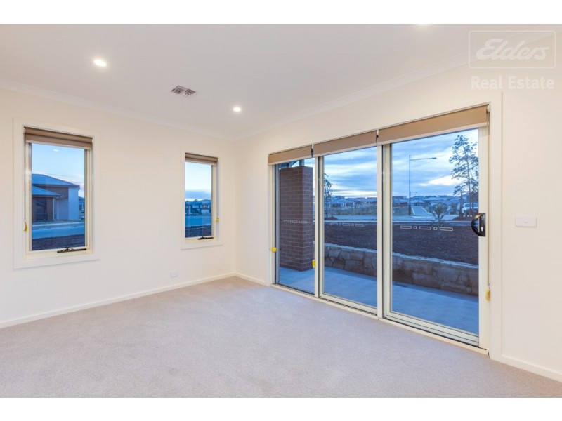 1 Studdy Road, Googong NSW 2620