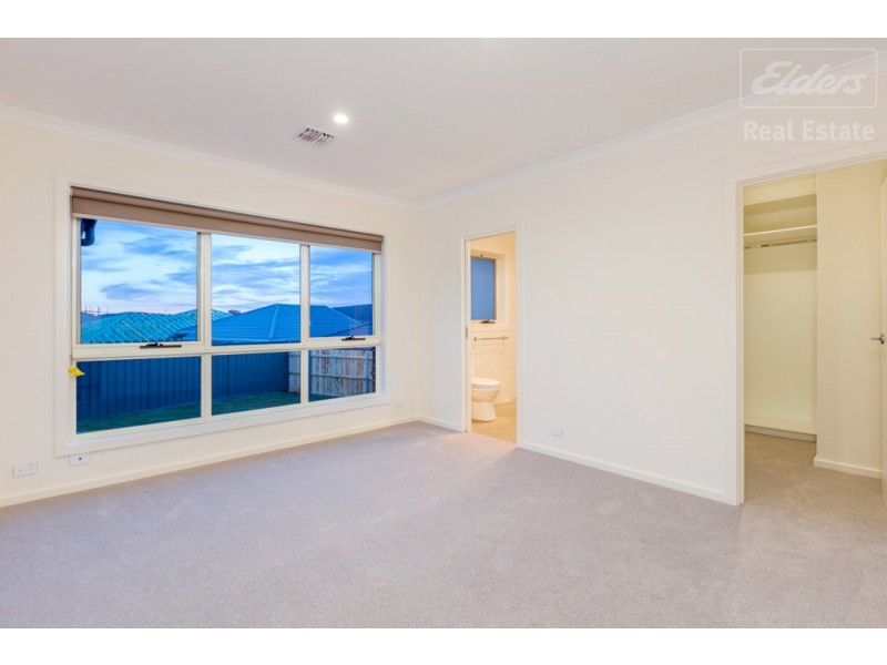 1 Studdy Road, Googong NSW 2620