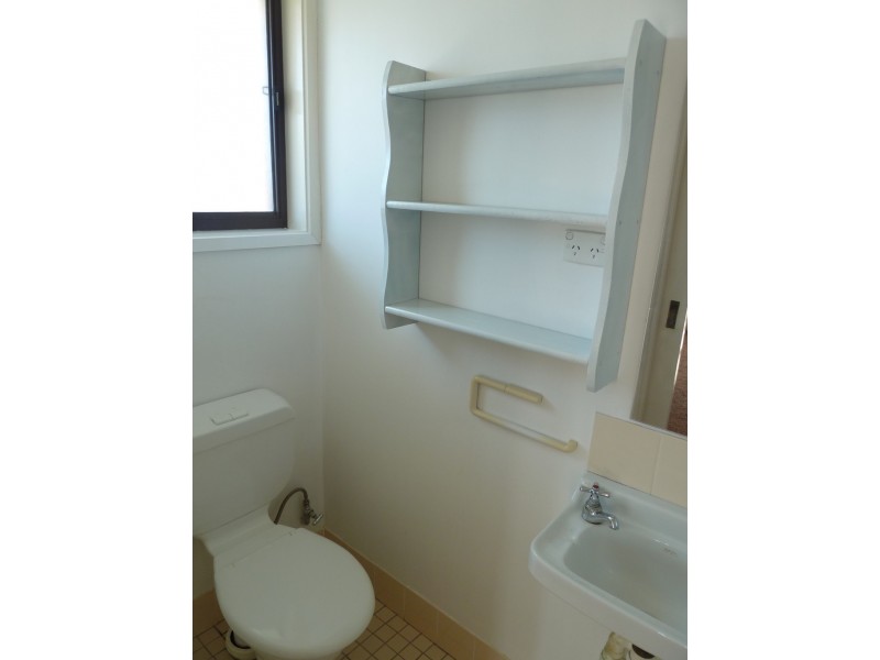 8 Begonia Place, Crestwood NSW 2620