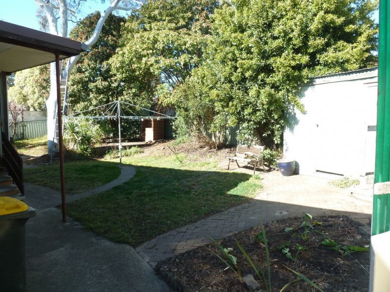 8 Begonia Place, Crestwood NSW 2620