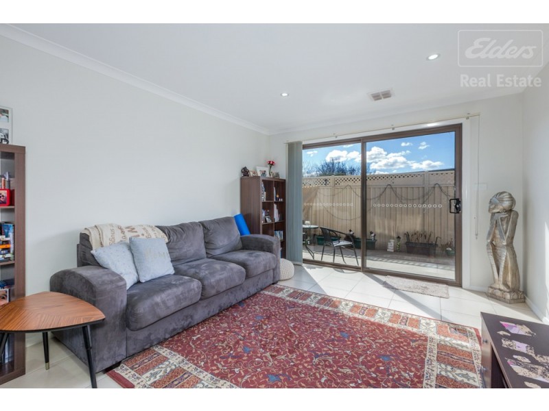 3/27 Donald Road, Queanbeyan NSW 2620