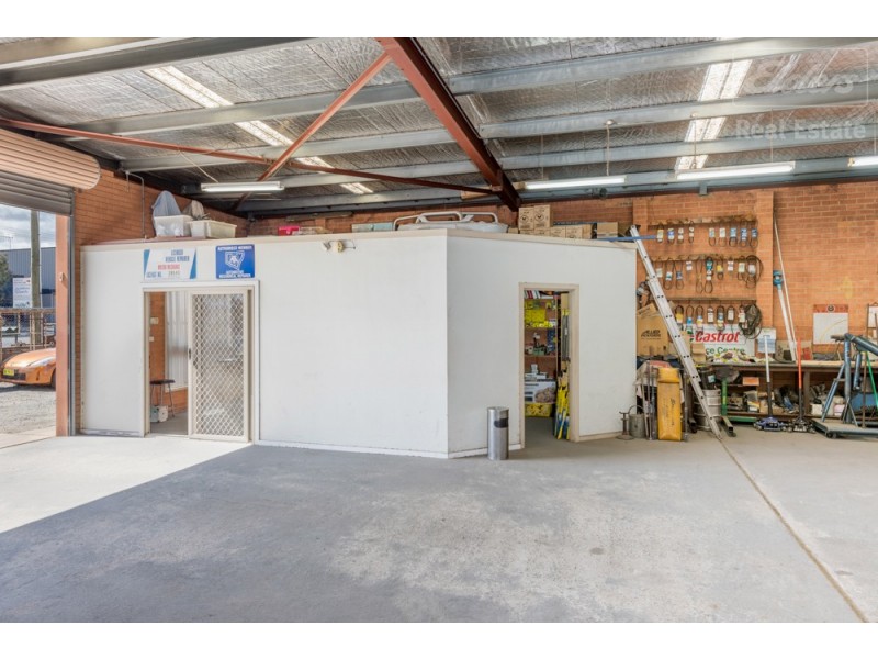 32 Silva Avenue, Queanbeyan East NSW 2620