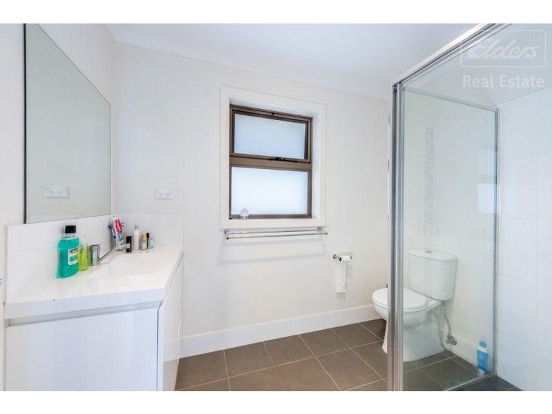 5/69 Gilmore Road, Queanbeyan West NSW 2620