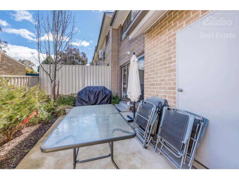 5/69 Gilmore Road, Queanbeyan West NSW 2620