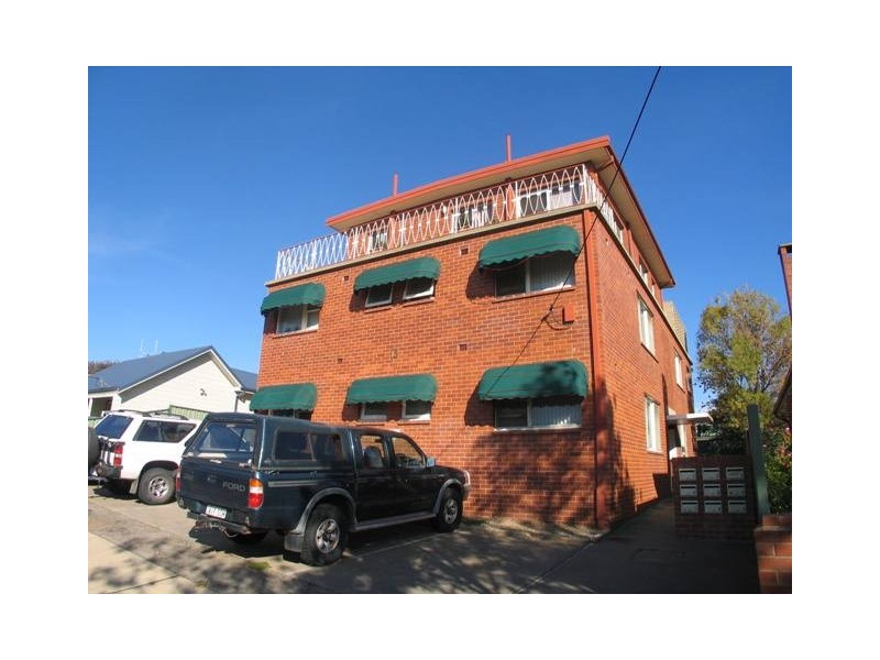 9/15 Derrima Road, Queanbeyan NSW 2620