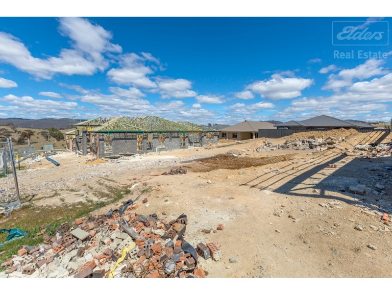 22 Tyrrell Street, Googong NSW 2620