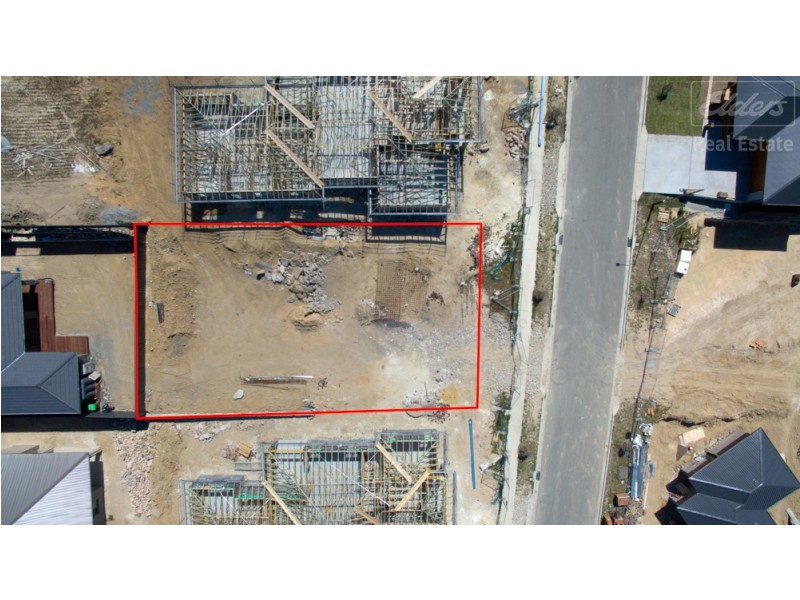 22 Tyrrell Street, Googong NSW 2620