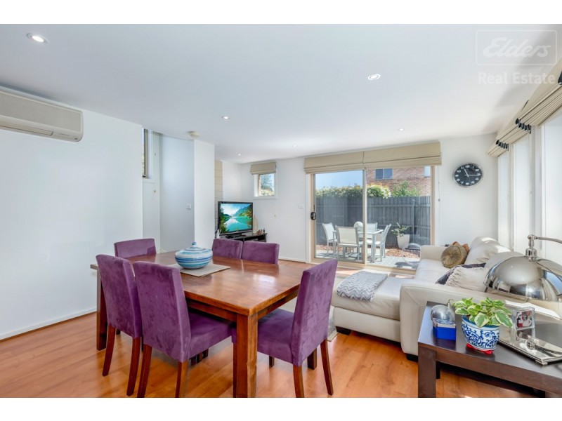 12/33 MacQuoid Street, Queanbeyan NSW 2620