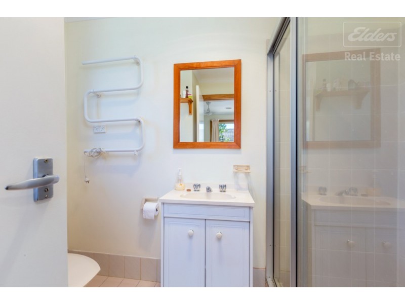 2/8 Frederick Street, Crestwood NSW 2620