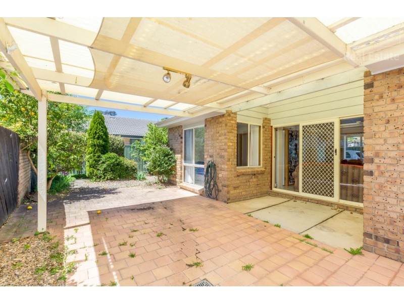 2/8 Frederick Street, Crestwood NSW 2620