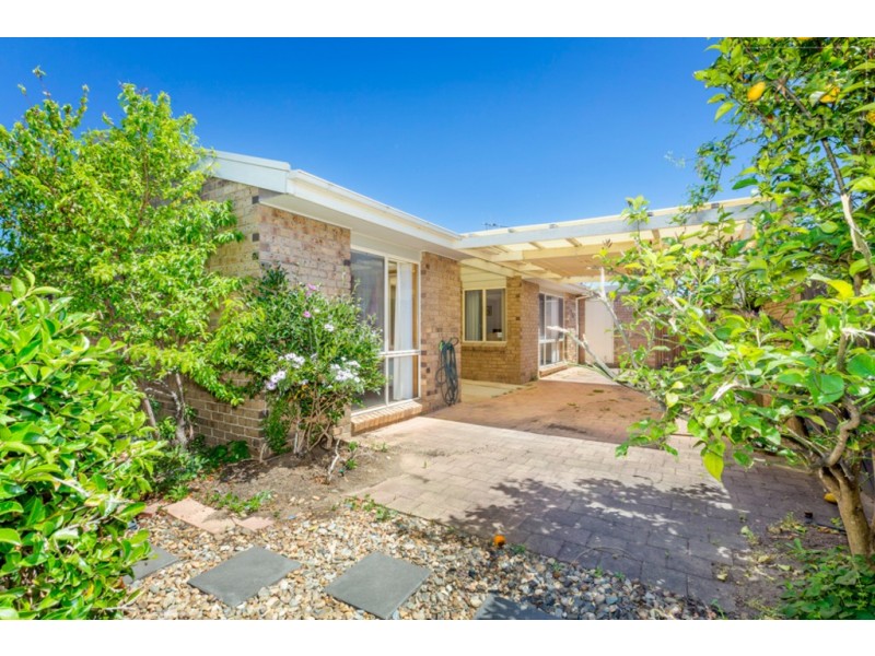 2/8 Frederick Street, Crestwood NSW 2620