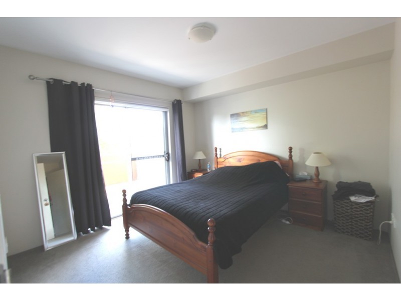 7B/17 Uriarra Road, Queanbeyan NSW 2620