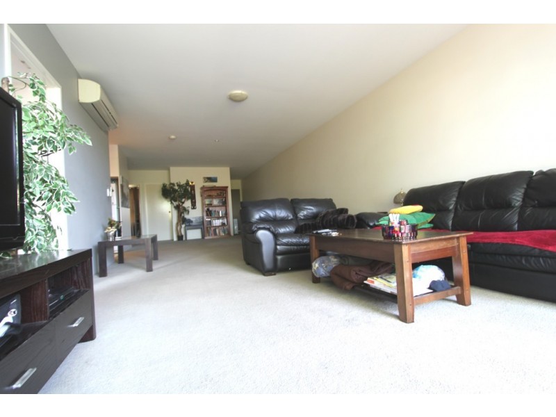 7B/17 Uriarra Road, Queanbeyan NSW 2620