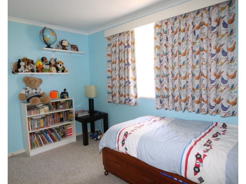 15 Carwoola Place, Queanbeyan NSW 2620