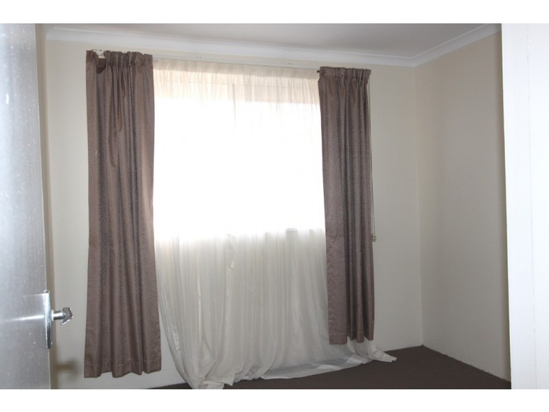 21/10 MacQuoid Street, Queanbeyan NSW 2620