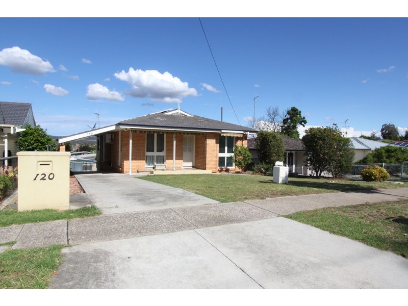 120 Donald Road, Queanbeyan NSW 2620
