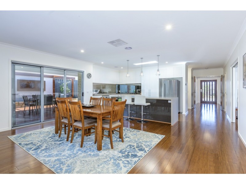 7 Maxwell Street, Googong NSW 2620