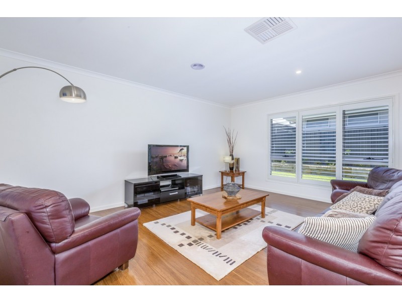 7 Maxwell Street, Googong NSW 2620