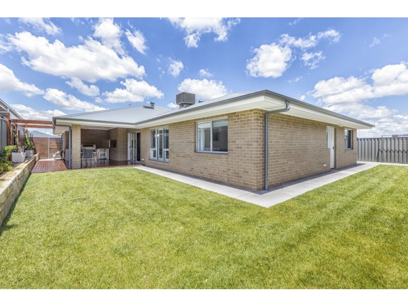 7 Maxwell Street, Googong NSW 2620