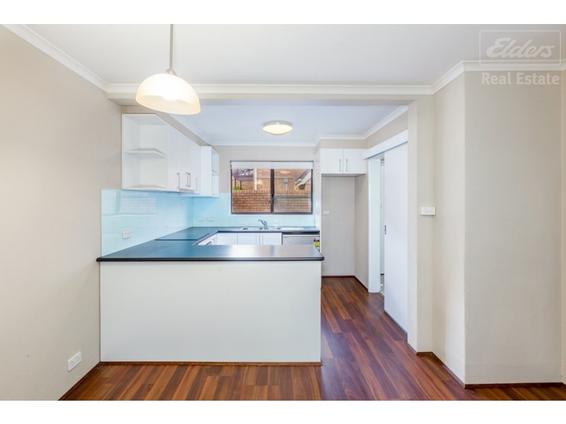 5/8 Nimmitabel Street, Queanbeyan West NSW 2620