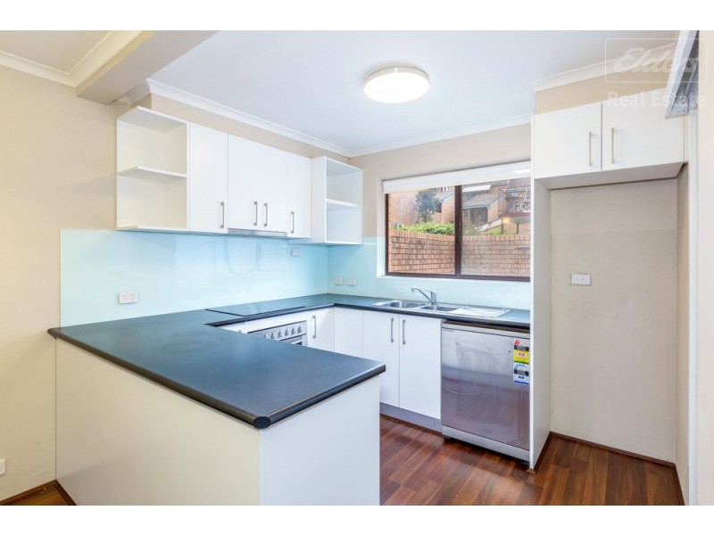 5/8 Nimmitabel Street, Queanbeyan West NSW 2620