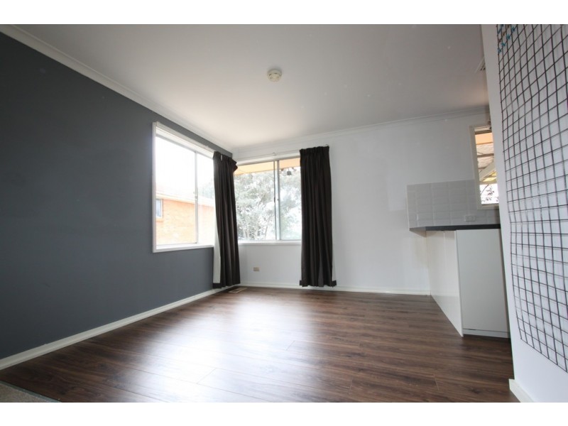 19 Brereton Street, Queanbeyan NSW 2620