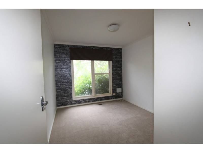 19 Brereton Street, Queanbeyan NSW 2620